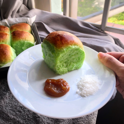 Pandan Coconut Bread Recipe - Baking Made Simple by Bakeomaniac