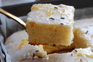 Lemon Glaze Cake Squares Recipe