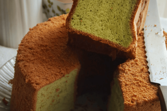 Classic Pandan Chiffon Cake Recipe