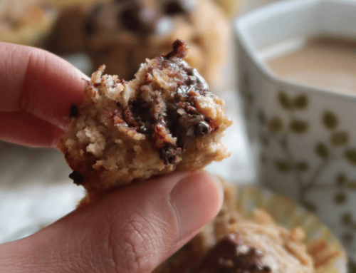 Healthier Banana Oat Chocolate Chip Muffins