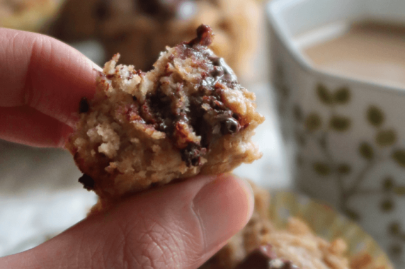 Healthier Banana Oat Chocolate Chip Muffins