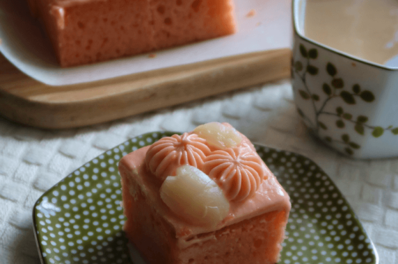 Mini Rose Lychee Cake Recipe