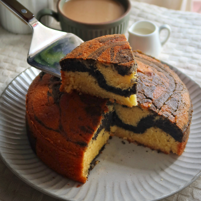 Black Sesame Lemon Marble Cake 1