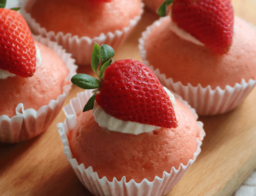Steamed Strawberry Cupcakes Recipe